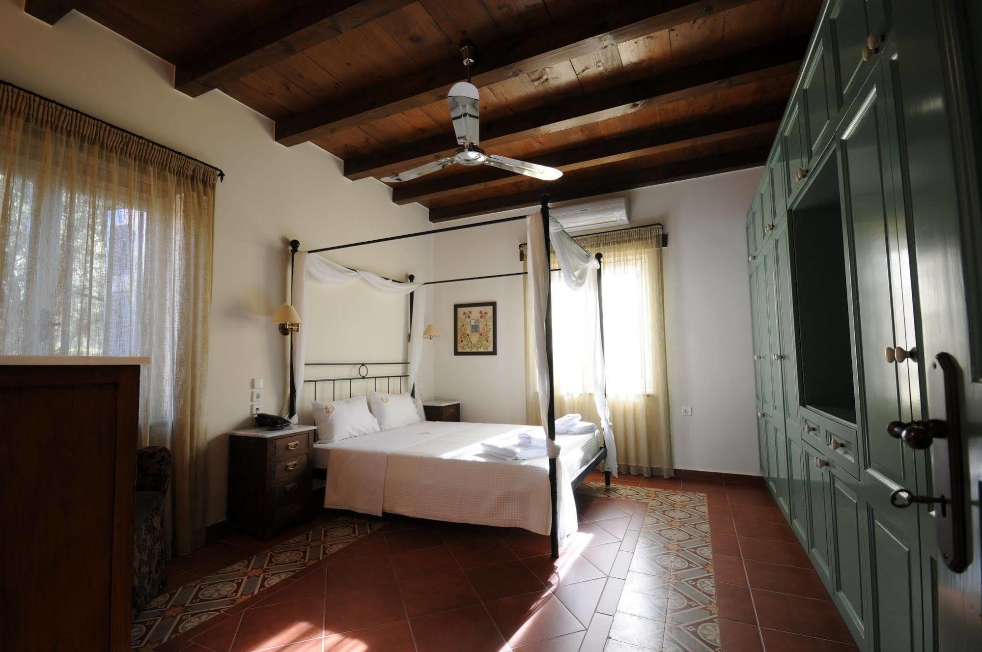 Metohi Georgila Aparthotel Chania  Exteriör bild