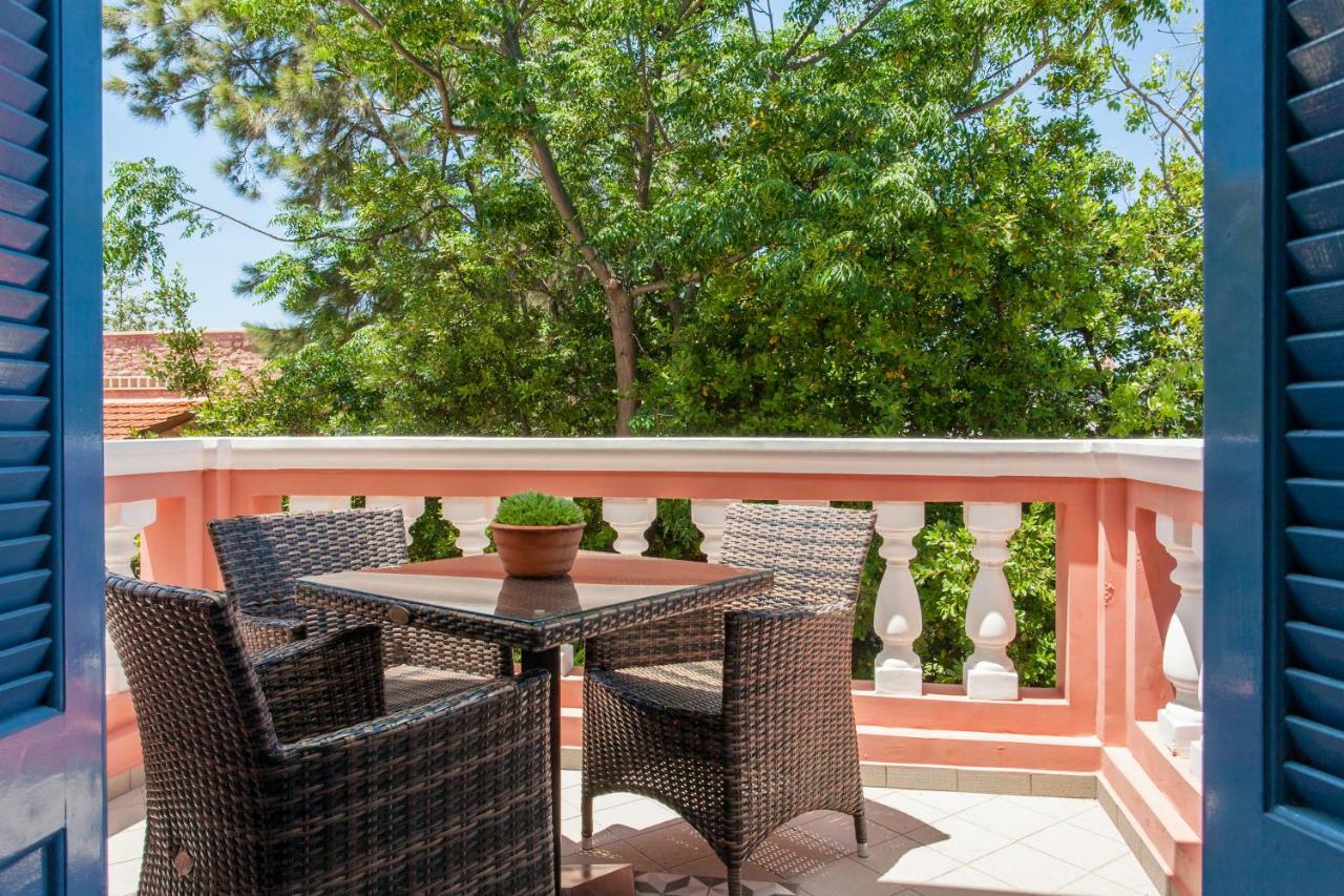 Metohi Georgila Aparthotel Chania  Exteriör bild